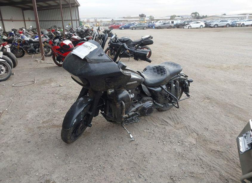 Photo 2 of 2018 Harley-davidson Fltrxs ROAD GLIDE SPECIAL (VIN 1HD1KTC33JB623137)