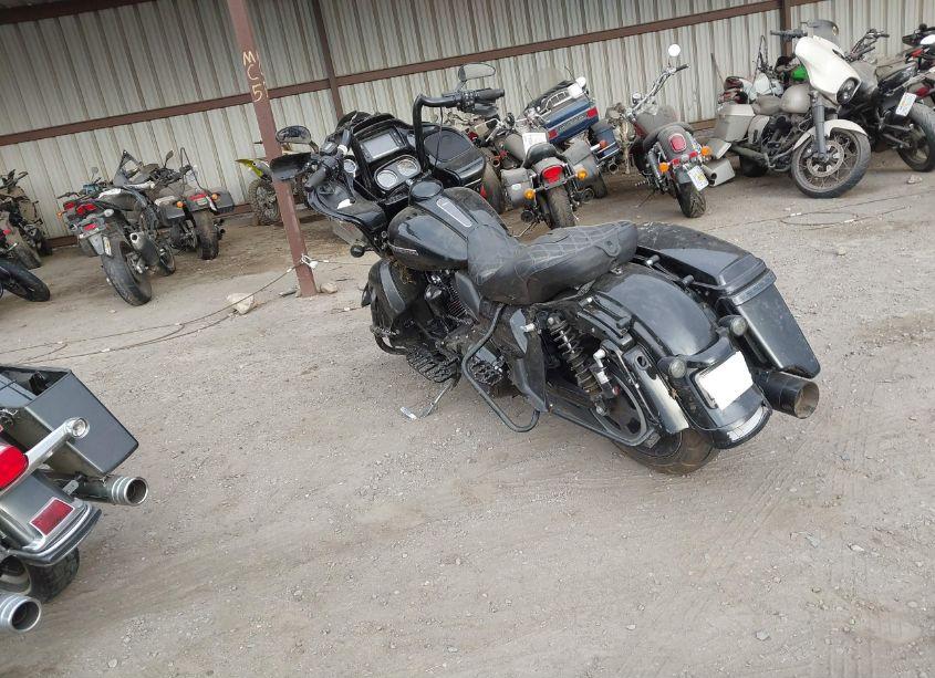 Photo 3 of 2018 Harley-davidson Fltrxs ROAD GLIDE SPECIAL (VIN 1HD1KTC33JB623137)