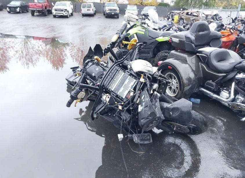 2019 Harley-davidson Fltrxs N/A (VIN 1HD1KTP11KB644658) main photo