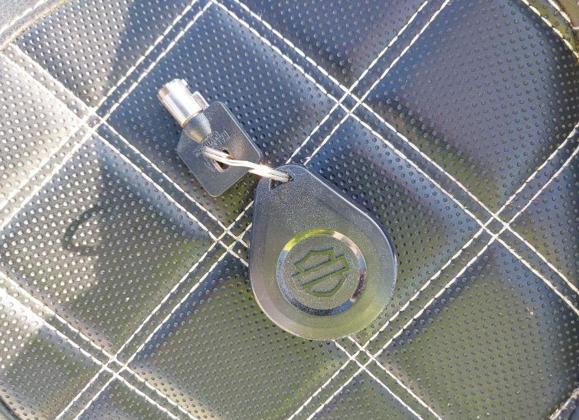 Photo 11 of 2021 Harley-davidson Fltrxs N/A (VIN 1HD1KTP14MB670013)