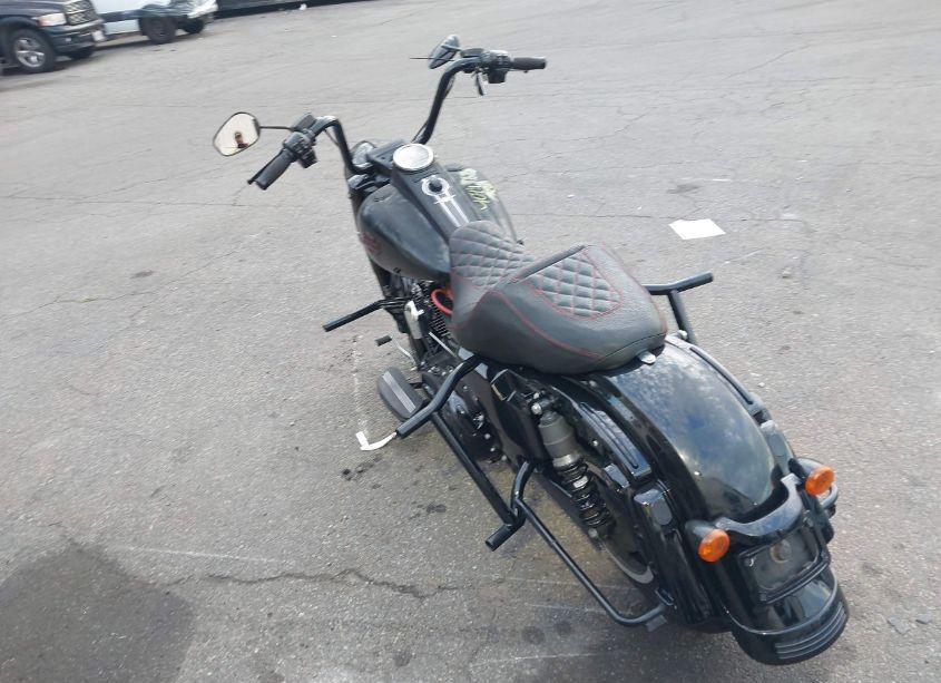 Photo 3 of 2018 Harley-davidson Flhrxs N/A (VIN 1HD1KVC16JB615768)