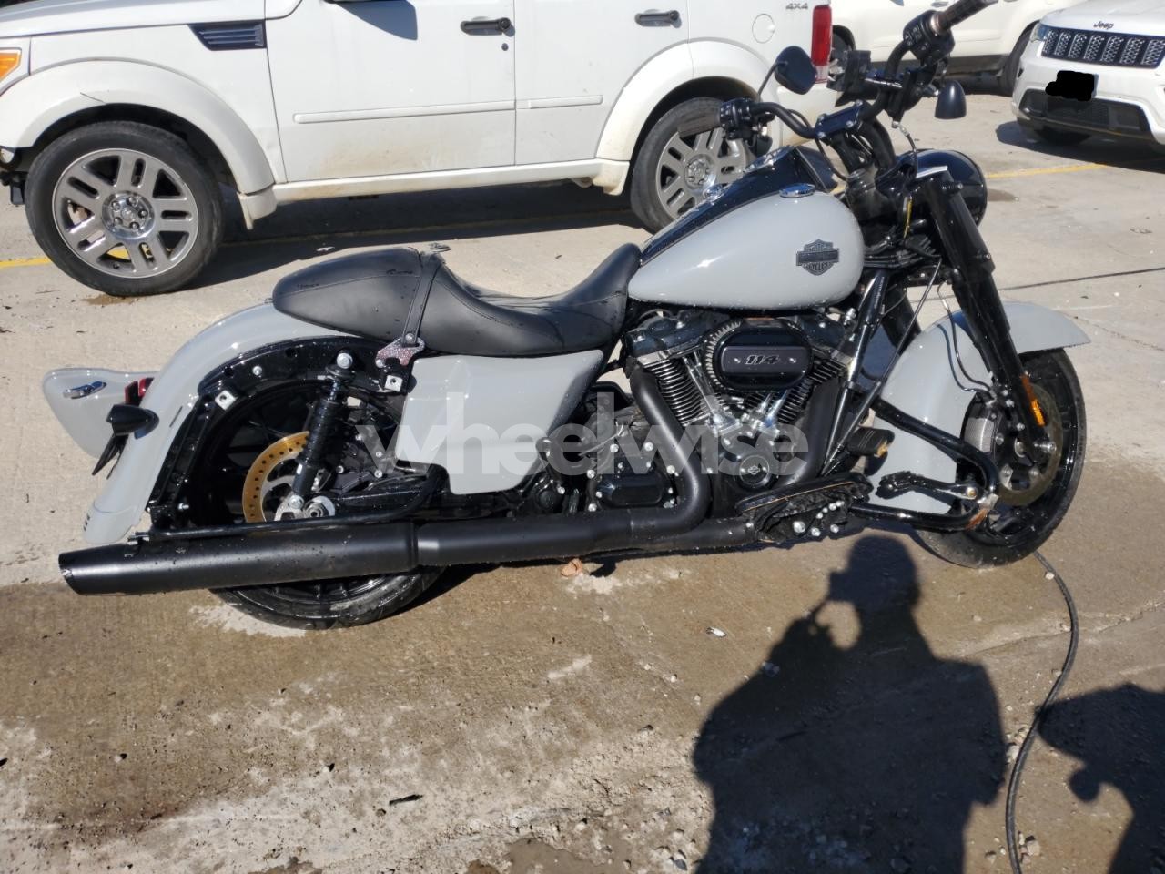 2024 HARLEY-DAVIDSON FLHRXS (VIN 1HD1KVP11RB649090) main photo