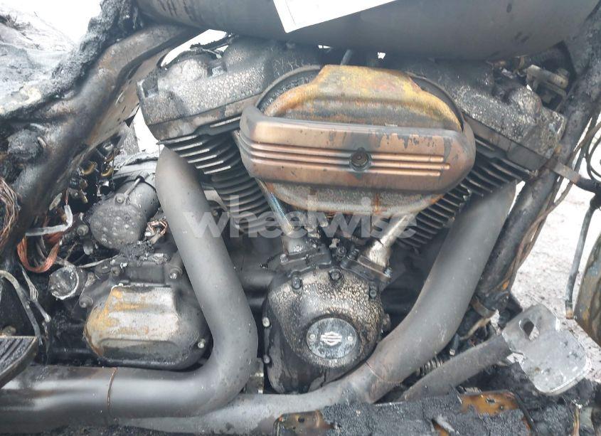 Photo 8 of 2017 Harley-davidson Flhtcutg TRI GLIDE ULTRA (VIN 1HD1MAD13HB858305)