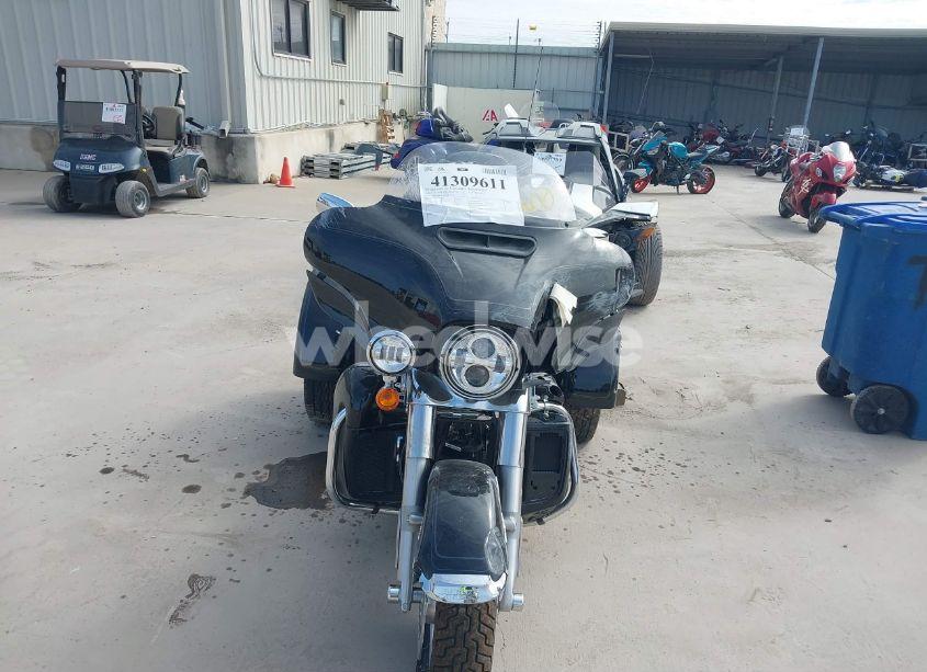 Photo 5 of 2024 Harley-davidson Flhtcutg (VIN 1HD1MAF10RB862892)