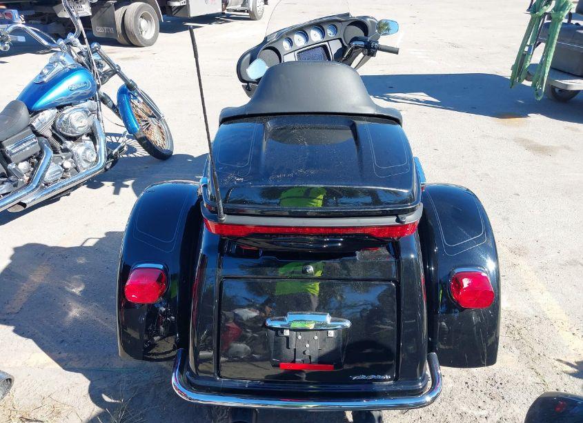 Photo 6 of 2023 Harley-davidson Flhtcutg N/A (VIN 1HD1MAF15PB852842)