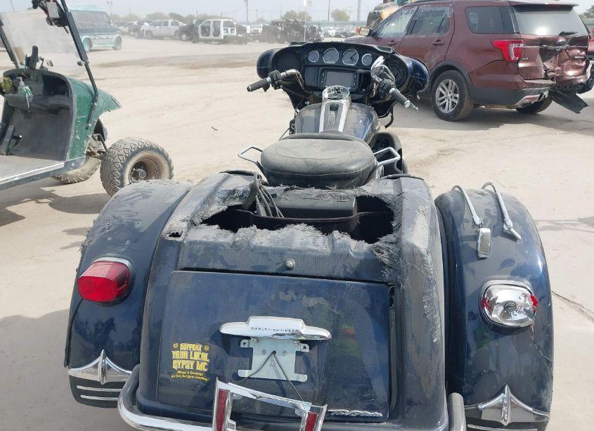 Photo 6 of 2014 Harley-davidson Flhtcutg TRI GLIDE ULTRA (VIN 1HD1MAL19EB852392)