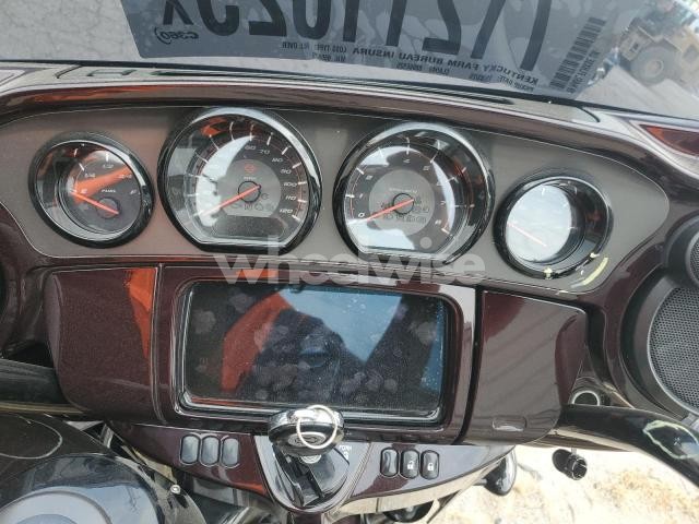 Photo 3 of 2019 HARLEY-DAVIDSON FLHXSE N/A (VIN 1HD1PXL15KB959879)