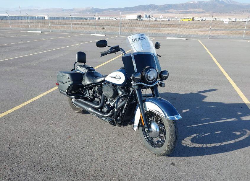 2019 Harley-davidson Flhcs (VIN 1HD1YBK22KB030565) main photo