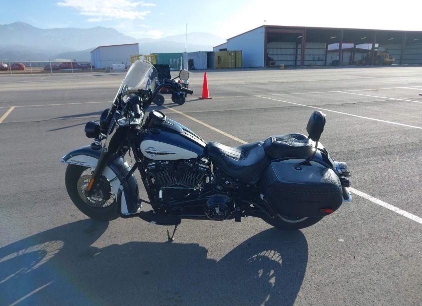 Photo 13 of 2019 Harley-davidson Flhcs (VIN 1HD1YBK22KB030565)