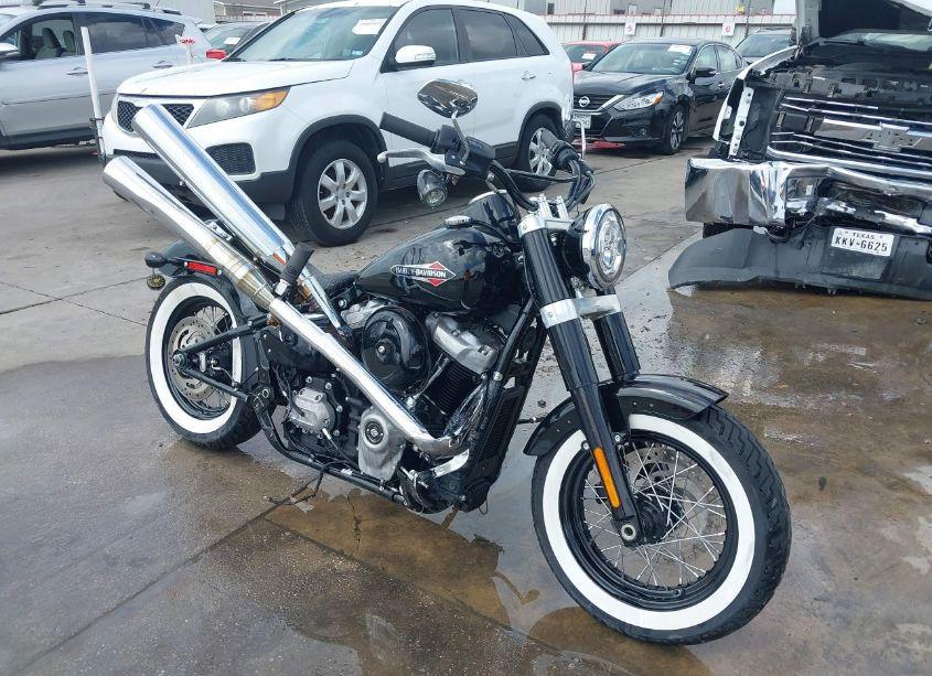 2018 Harley-davidson Flsl SOFTAIL SLIM (VIN 1HD1YDJ19JC030480) main photo