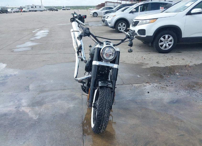Photo 5 of 2018 Harley-davidson Flsl SOFTAIL SLIM (VIN 1HD1YDJ19JC030480)