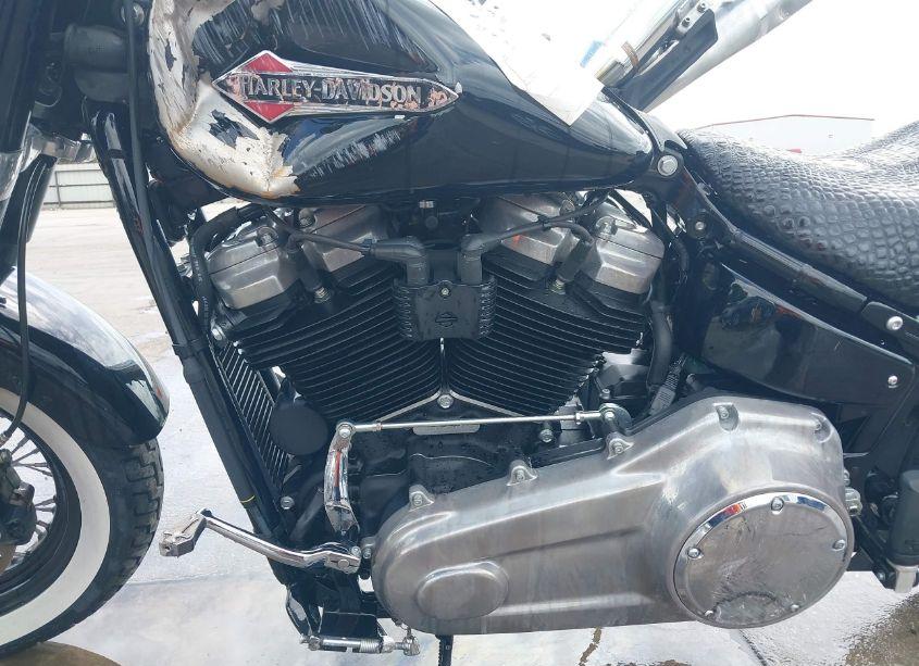 Photo 9 of 2018 Harley-davidson Flsl SOFTAIL SLIM (VIN 1HD1YDJ19JC030480)