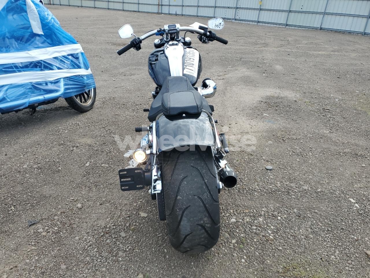 Photo 4 of 2023 HARLEY-DAVIDSON FXBR (VIN 1HD1YEZ19PB020136)