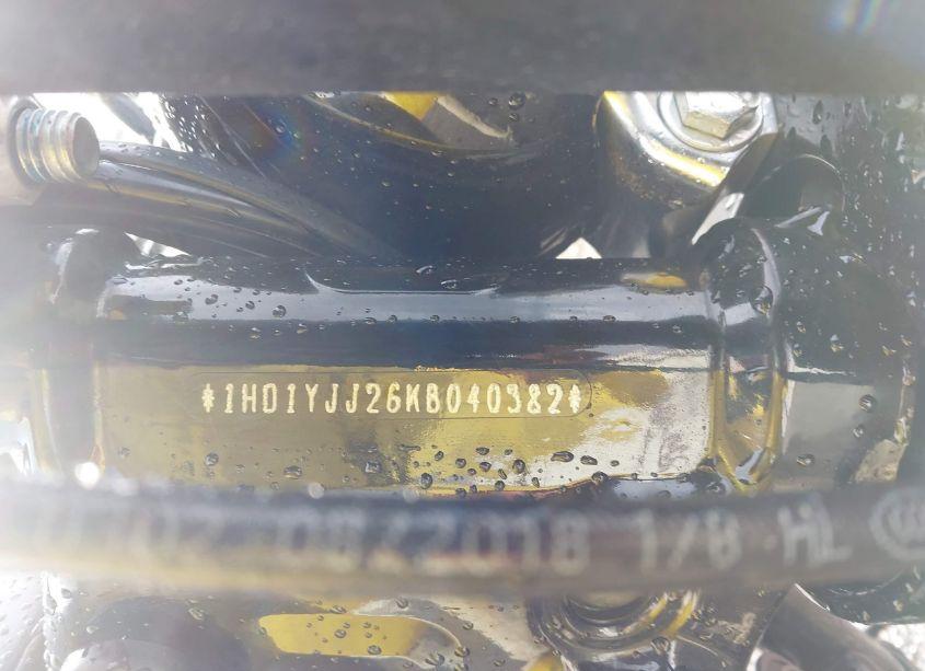 Photo 10 of 2019 Harley-davidson Fxbb N/A (VIN 1HD1YJJ26KB040382)