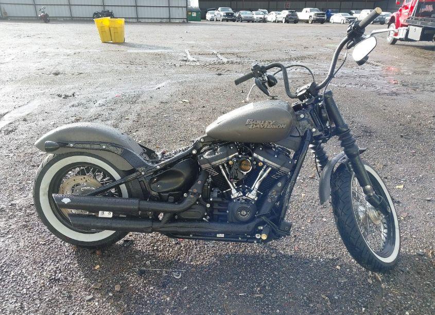 Photo 11 of 2019 Harley-davidson Fxbb N/A (VIN 1HD1YJJ26KB040382)