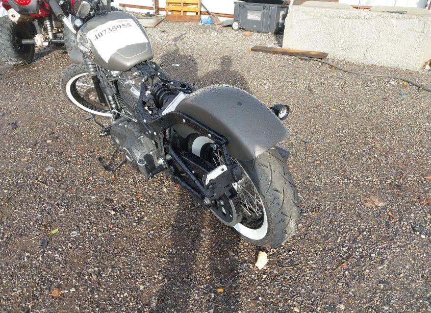 Photo 3 of 2019 Harley-davidson Fxbb N/A (VIN 1HD1YJJ26KB040382)