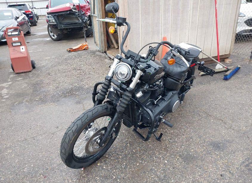 Photo 2 of 2019 Harley-davidson Fxbb N/A (VIN 1HD1YJJ2XKB064331)