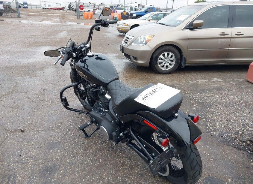 Photo 3 of 2019 Harley-davidson Fxbb N/A (VIN 1HD1YJJ2XKB064331)