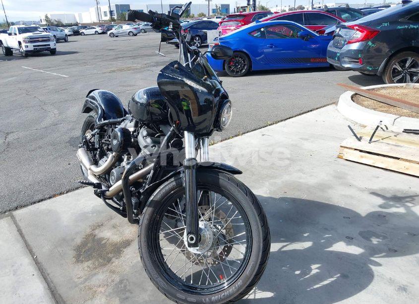 2019 Harley-davidson Fxbb N/A (VIN 1HD1YJJ62KB032203) main photo