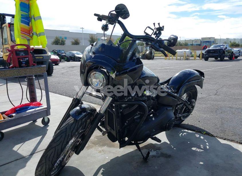 Photo 2 of 2019 Harley-davidson Fxbb N/A (VIN 1HD1YJJ62KB032203)