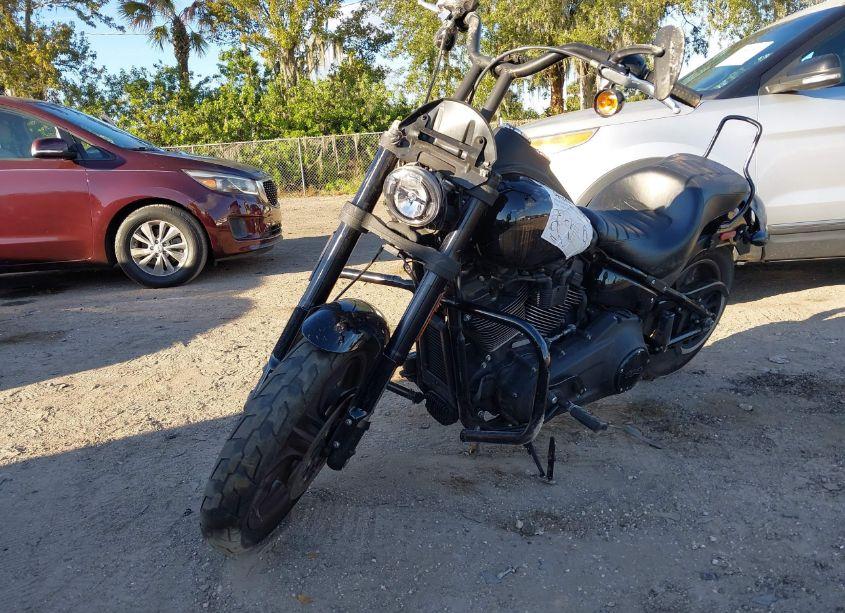 Photo 2 of 2020 Harley-davidson Fxlrs N/A (VIN 1HD1YWK17LB025507)