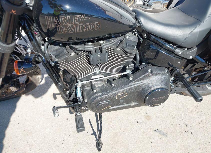 Photo 9 of 2023 Harley-davidson Fxlrst N/A (VIN 1HD1YXZ19PB075049)
