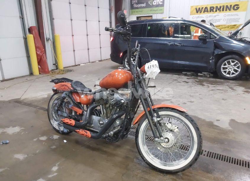 2001 Harley-davidson Xl883 HUGGER (VIN 1HD4CEM191K135149) main photo