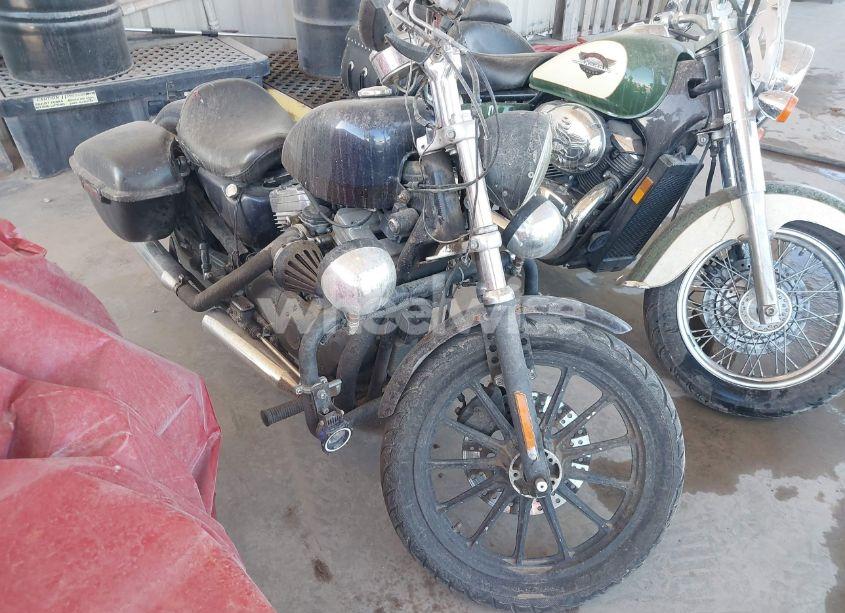 2001 Harley-davidson Xl883 C (VIN 1HD4CJM131K151632) main photo