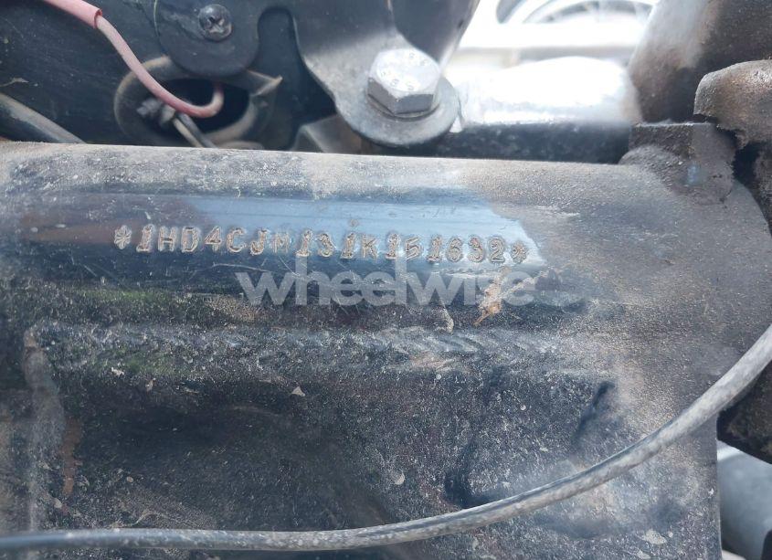 Photo 10 of 2001 Harley-davidson Xl883 C (VIN 1HD4CJM131K151632)