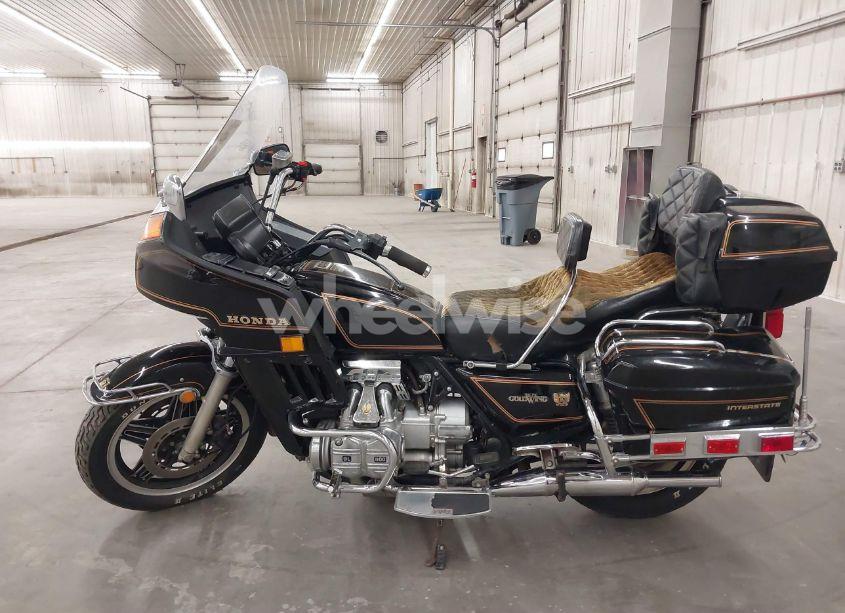 Photo 13 of 1982 Honda Gl1100 I (VIN 1HFSC0211CA210097)