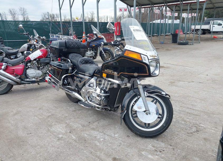 1982 Honda Gl1100 I (VIN 1HFSC0218CA207794) main photo