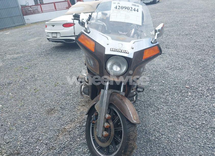 Photo 5 of 1983 Honda Gl1100 A (VIN 1HFSC0222DA326502)