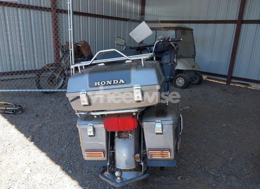 Photo 6 of 1982 Honda Gl1100 A (VIN 1HFSC022XCA215503)