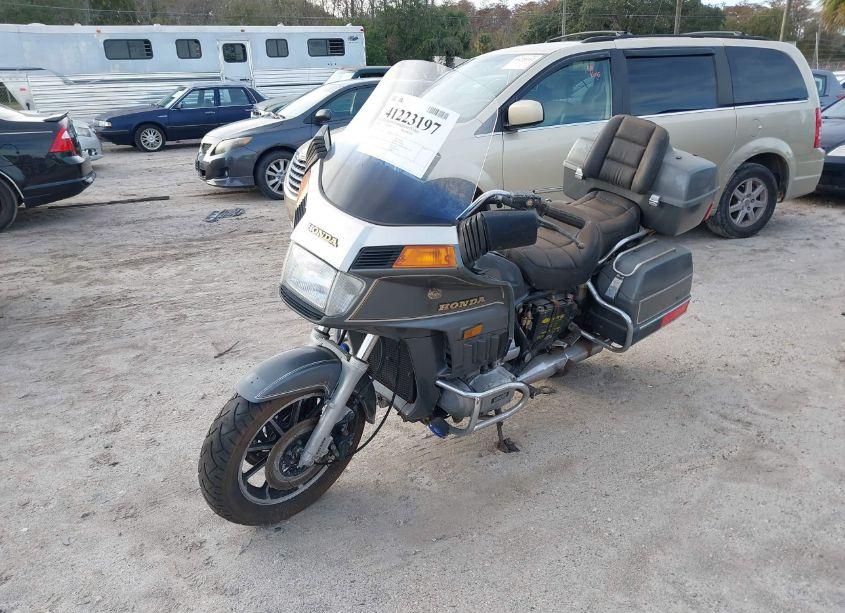 Photo 2 of 1984 Honda Gl1200 I (VIN 1HFSC1411EA031645)