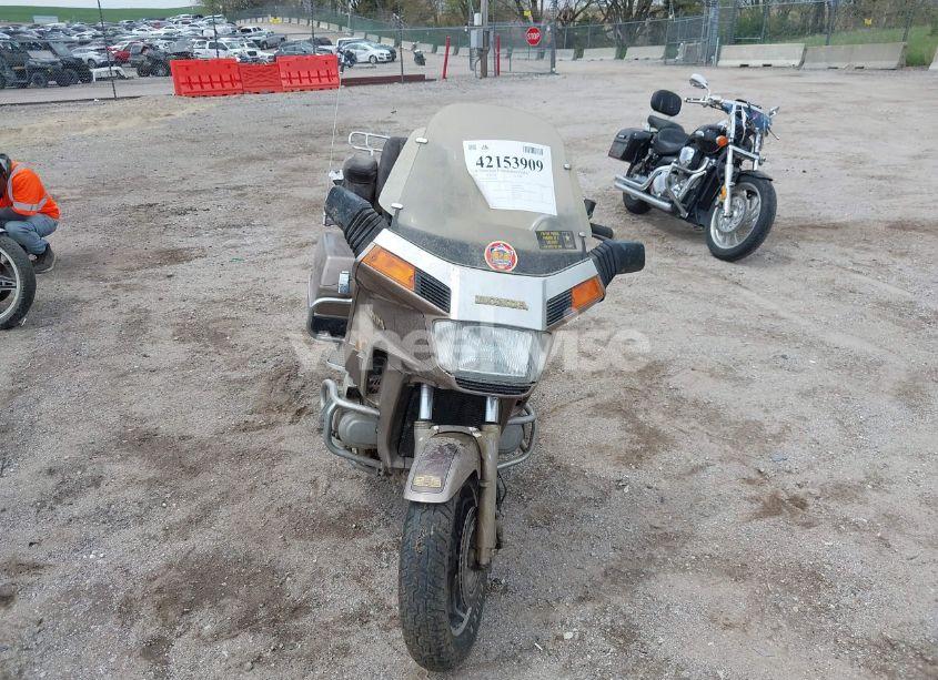 Photo 5 of 1984 Honda Gl1200 A (VIN 1HFSC1422EA022963)