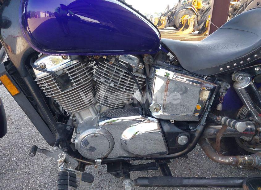 Photo 9 of 2002 Honda Vt1100 C (VIN 1HFSC18072A600639)