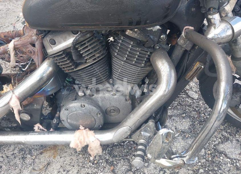 Photo 8 of 2004 Honda Vt1100 C (VIN 1HFSC180X4A801230)