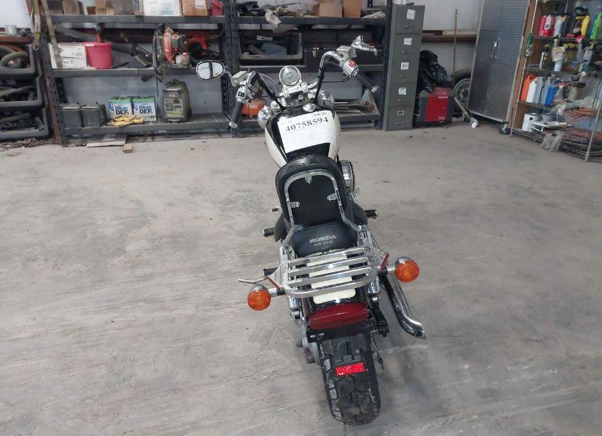 Photo 6 of 1993 Honda Vt1100 C (VIN 1HFSC1814PA700827)