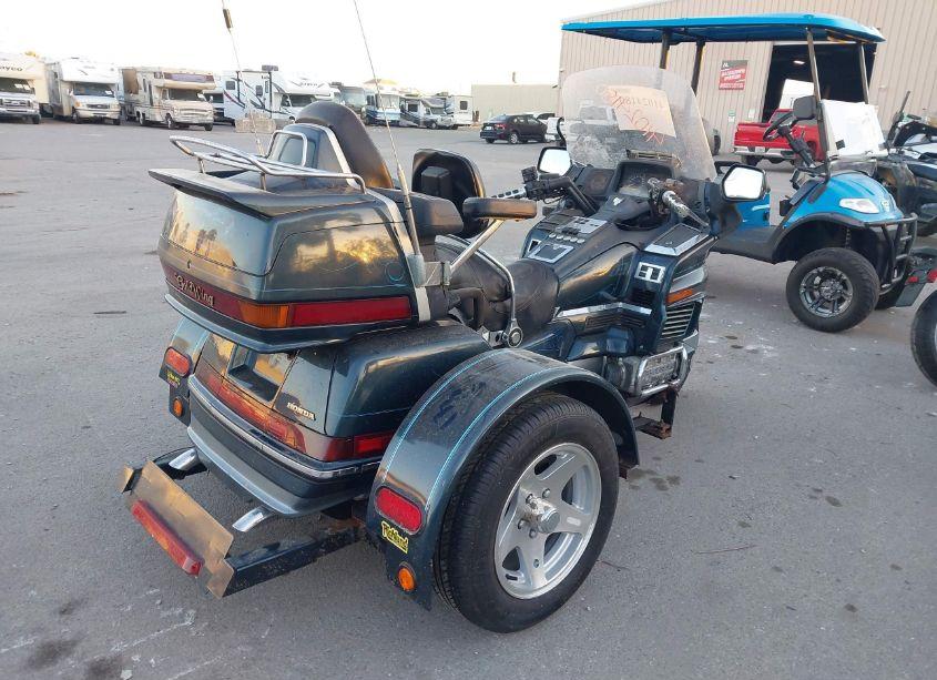 Photo 4 of 1989 Honda Gl1500 (VIN 1HFSC2202KA101925)