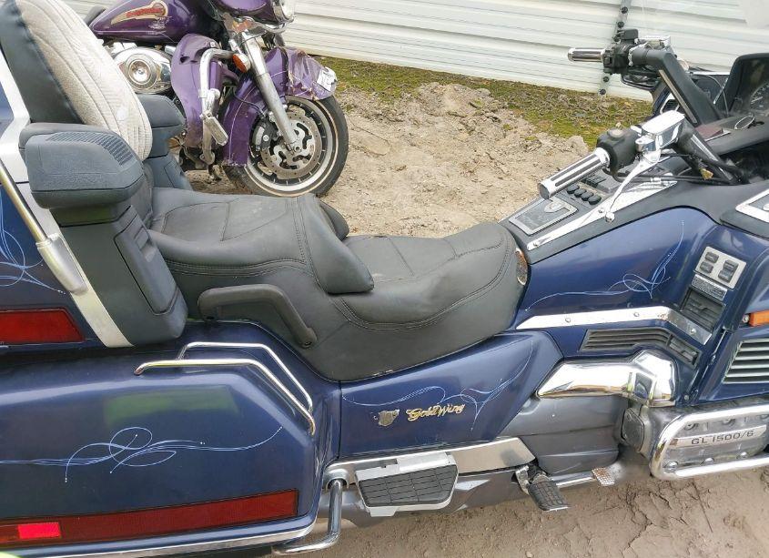 Photo 12 of 1988 Honda Gl1500 (VIN 1HFSC2209JA004297)