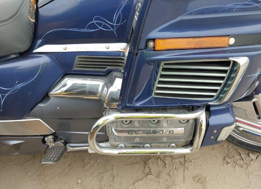 Photo 8 of 1988 Honda Gl1500 (VIN 1HFSC2209JA004297)