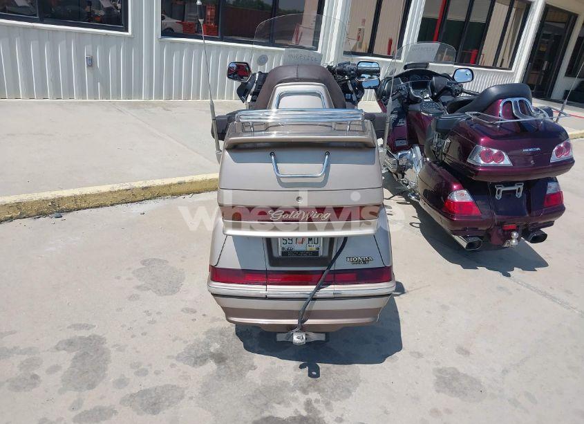 Photo 6 of 1988 Honda Gl1500 (VIN 1HFSC220XJA010111)