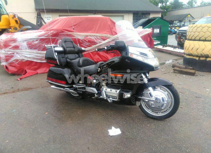 1998 Honda Gl1500 SE (VIN 1HFSC2231WA001993) main photo