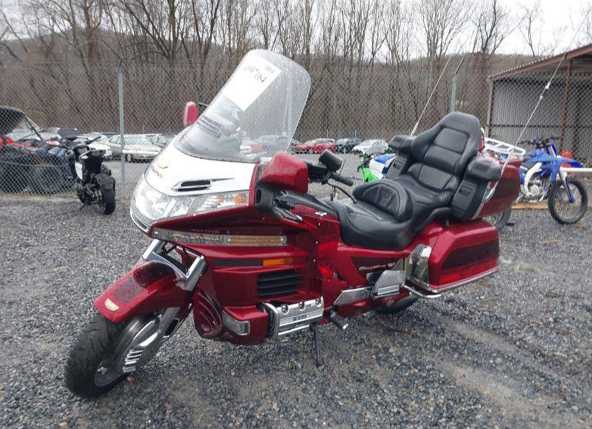 Photo 2 of 2000 Honda Gl1500 SE12 (VIN 1HFSC2234YA200569)