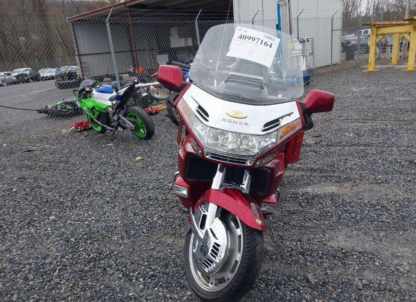 Photo 5 of 2000 Honda Gl1500 SE12 (VIN 1HFSC2234YA200569)