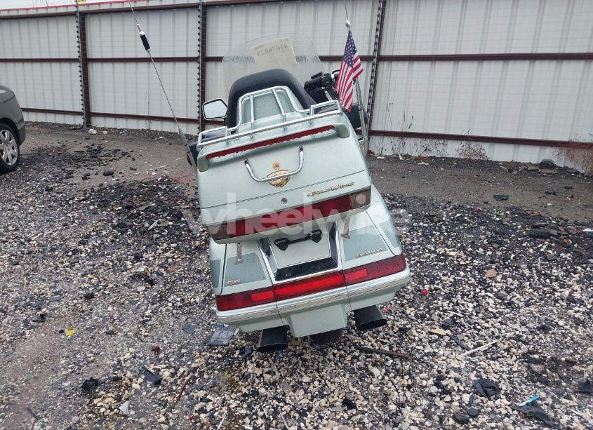 Photo 6 of 1999 Honda Gl1500 SE12 (VIN 1HFSC2235XA103606)