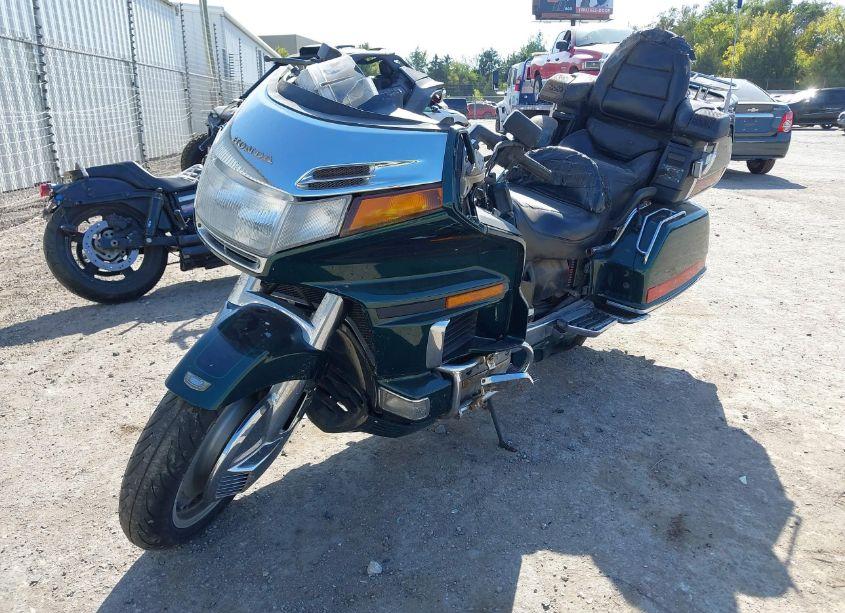 Photo 2 of 1997 Honda Gl1500 SE12 (VIN 1HFSC2237VA900078)