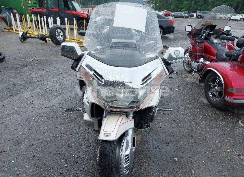 Photo 15 of 1998 Honda Gl1500 SE (VIN 1HFSC2237WA001805)