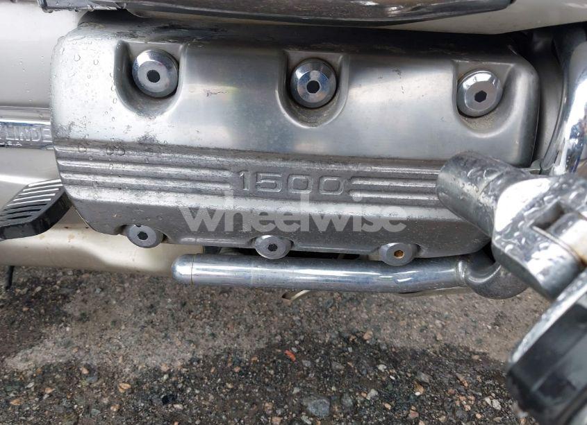 Photo 8 of 1998 Honda Gl1500 SE (VIN 1HFSC2237WA001805)