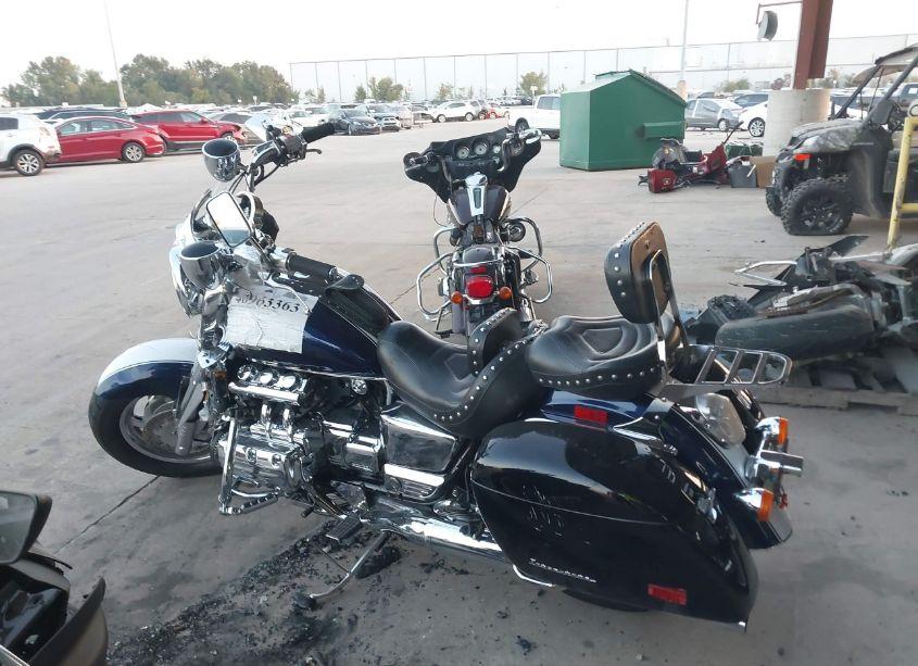 Photo 13 of 2002 Honda Gl1500 CD (VIN 1HFSC34632A500074)